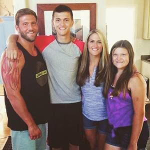 Meet your Posher, Tommy